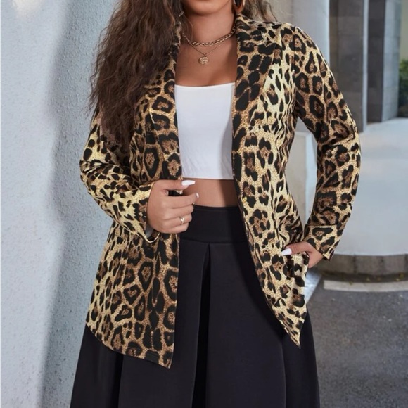 Jackets & Blazers - Plus size chic leopard print blazer